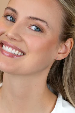 2,5mm ZINZI Gold 14 krt gouden oorstekers met ronde witte zirconia in glad kastje ZGO563