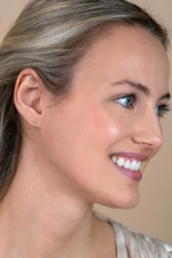 2,5mm ZINZI Gold 14 krt gouden oorstekers met ronde witte zirconia in glad kastje ZGO563