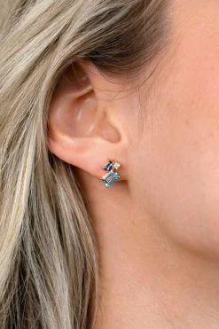 11mm ZINZI gold plated zilveren geometrische oorstekers met lichtblauwe, petrolblauwe en witte zirkonia's ZIO2897