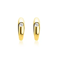 16mm ZINZI gold plated zilveren oorringen organisch gevormd met witte zirkonia 4,5mm breed met luxe klapsluiting ZIO2898