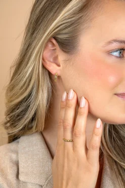 15mm ZINZI goldplated zilveren oorringen met fantasie schakels, 3mm buisdikte en luxe klapsluiting ZIO2802