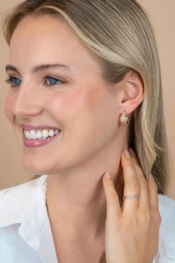 18mm ZINZI goldplated zilveren multi-look oorringen met luxe scharniersluiting 7mm breed ZIO2727YL