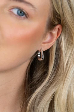 21mm ZINZI zilveren oorringen glad in een trendy tasvorm met luxe klapsluiting ZIO2805