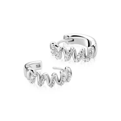 16mm ZINZI zilveren oorringen met een sierlijk open golvend design, bezet met witte zirkonia’s, luxe klapsluiting ZIO2877