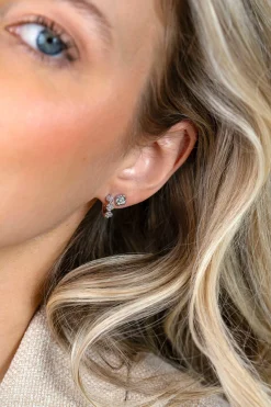 6mm ZINZI zilveren oorstekers met een roosje, bezet met witte zirkonia ZIO2872