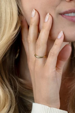 ZINZI Gold 14 krt gouden gladde ring organisch gevormd ZGR533