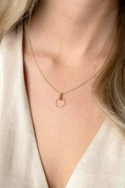 ZINZI Gold 14 krt gouden hanger 18mm met open ronde vorm en trendy staafje als hangoog ZGH404 (zonder collier)