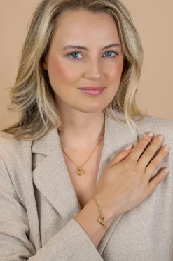 ZINZI gold plated zilveren armband met dubbele gourmet schakel en drie verbonden ringen ZIA2797