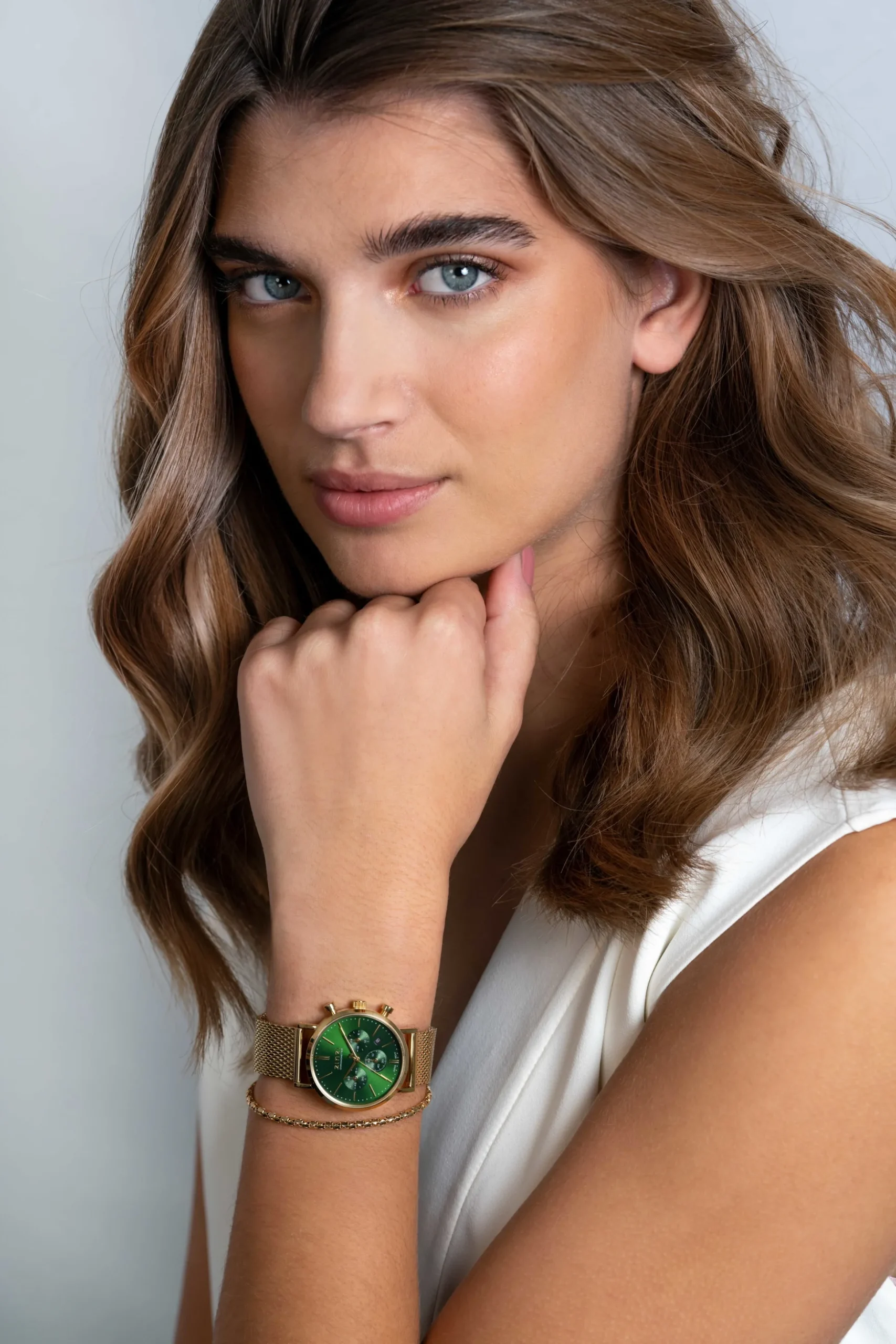 ZINZI horloge CHRONOGRAPH 34mm groene wijzerplaat met datum en chronometers, geelgoudkleurige stalen kast, geelgoudkleurige stalen mesh band 18mm ZIW1535