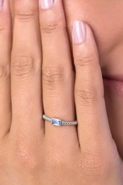 ZINZI zilveren aanschuifring gedraaid blauw 3mm ZIR1901