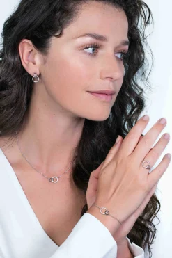 ZINZI zilveren armband 2 open rondjes verbonden zwart wit ZIA1987
