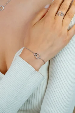 ZINZI zilveren armband 2 open rondjes verbonden wit ZIA1782