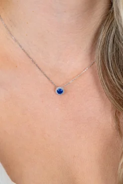 ZINZI zilveren ketting 45cm met saffierblauwe kleursteen in entourage zetting ZIC2697B