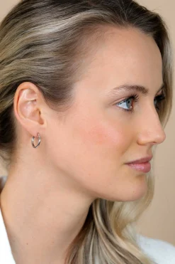 ZINZI zilveren oorringen 17 x 2mm glad met luxe klapsluiting ZIO402